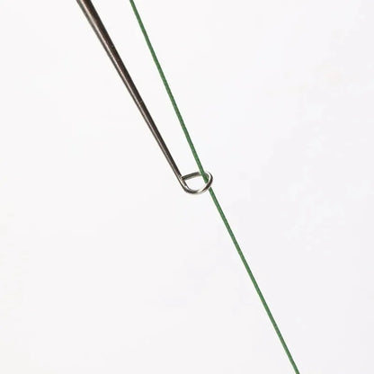 Versatile tool set with loop tyer and nail knot fork ideal for rigging lines quickly.