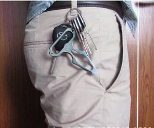 Outdoor Multifunctional Keychain